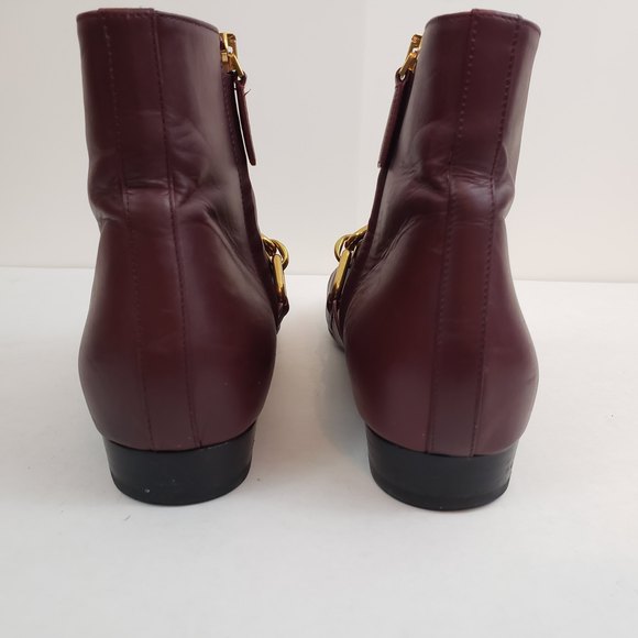 Michael Kors Burgundy Red Leather Flat Ankle Boots with Gold Chain Size 39 7 - Picture 3 of 7